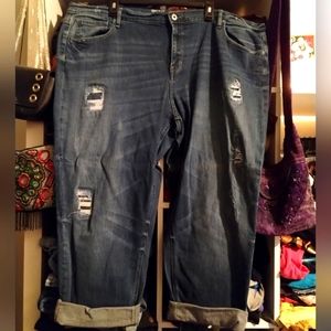 DKNY 24W Jeans Boyfriend style